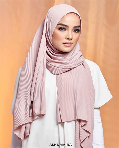 jilbab malaysia|10 Popular Hijab Brands in Malaysia